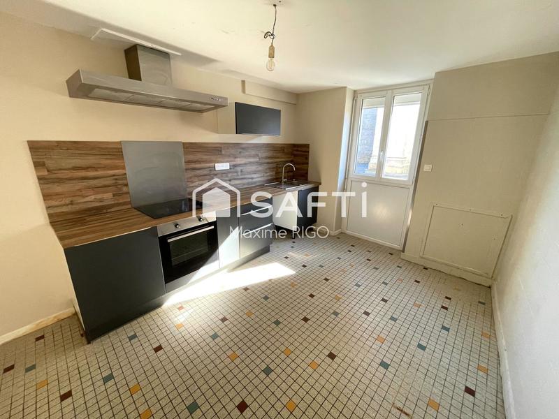 Maison de village - 230 m² - 7 pièces