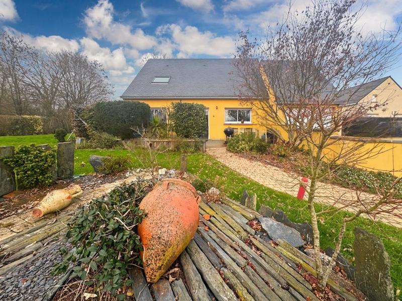 Maison - 132 m² - 5 pièces