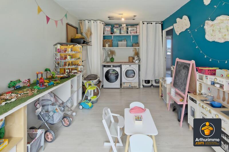 Maison - 111 m² - 4 pièces