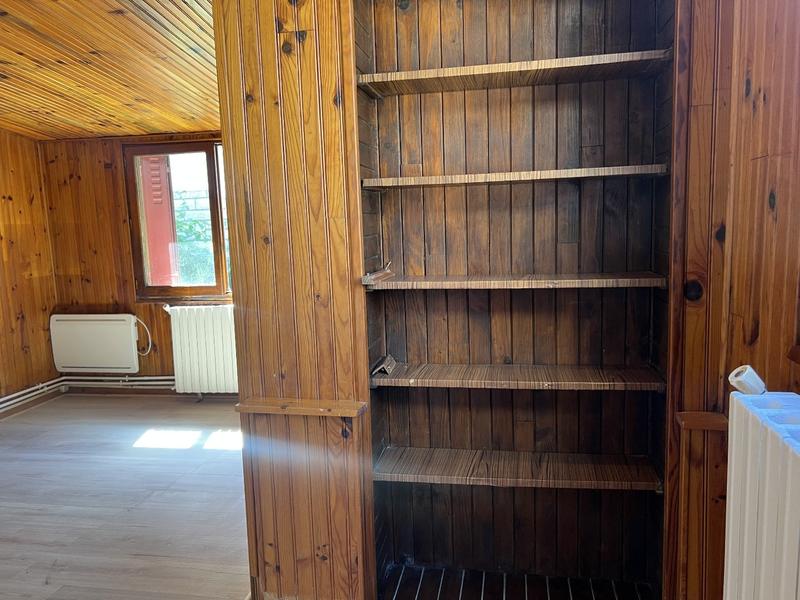 Maison - 200 m² - 8 pièces