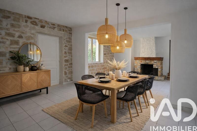 Maison - 172 m² - 8 pièces