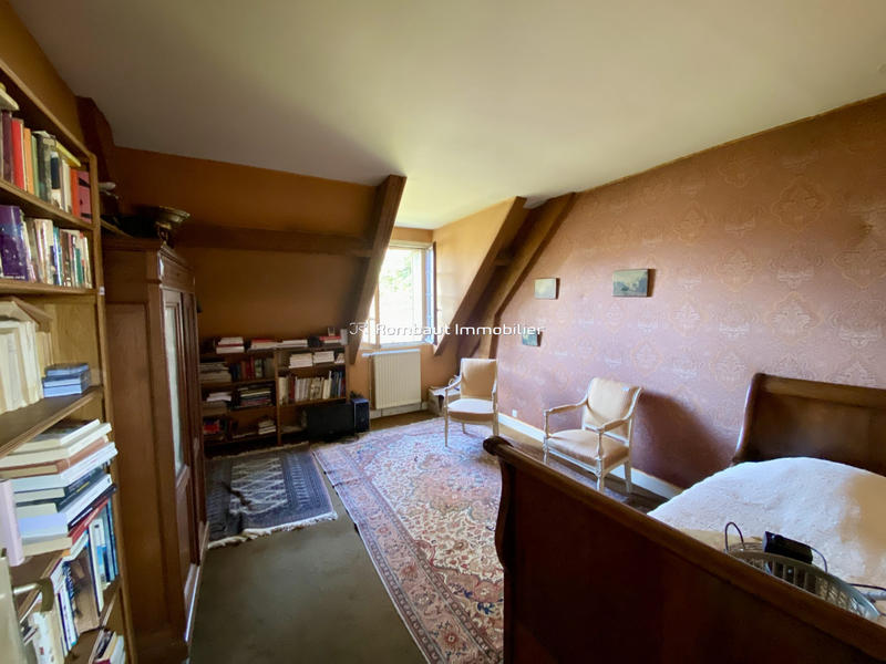 Maison - 179 m² - 8 pièces