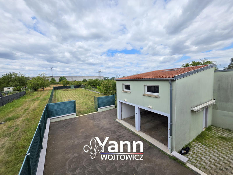 Maison - 160 m² - 6 pièces