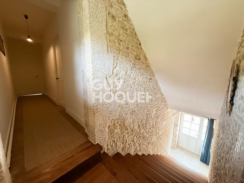 Maison - 197 m² - 7 pièces