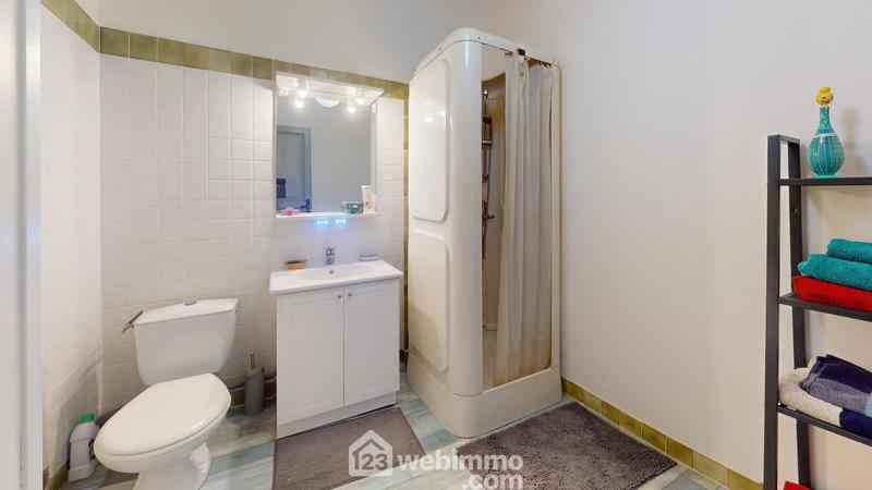 Maison - 286 m² - 11 pièces