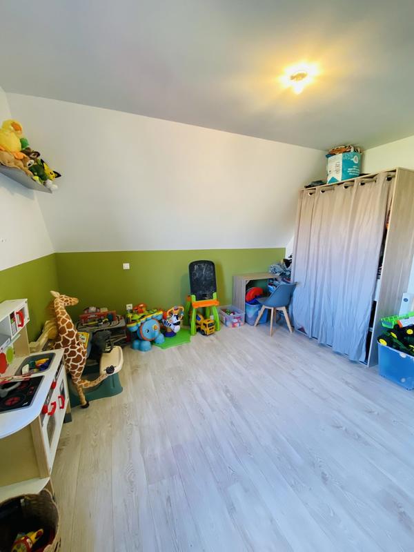 Maison - 89 m² - 5 pièces