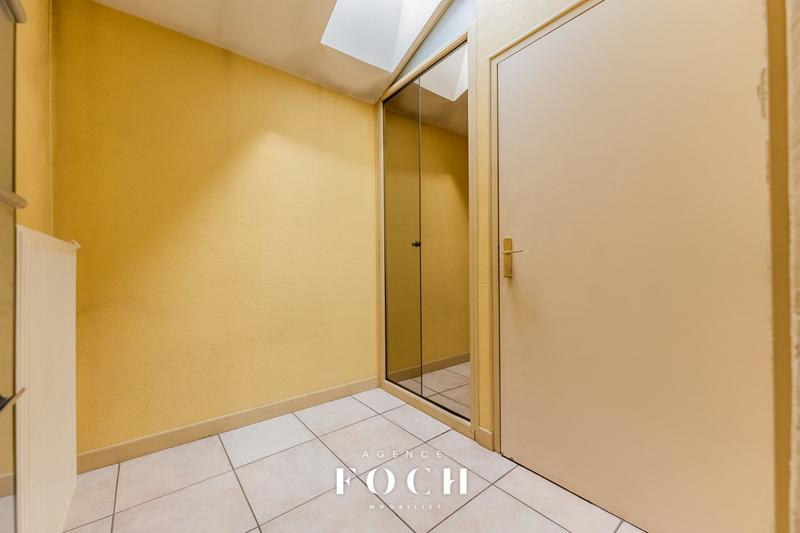 Appartement - 65 m² - 2 pièces