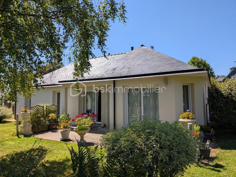 Maison - 94 m² - 5 pièces