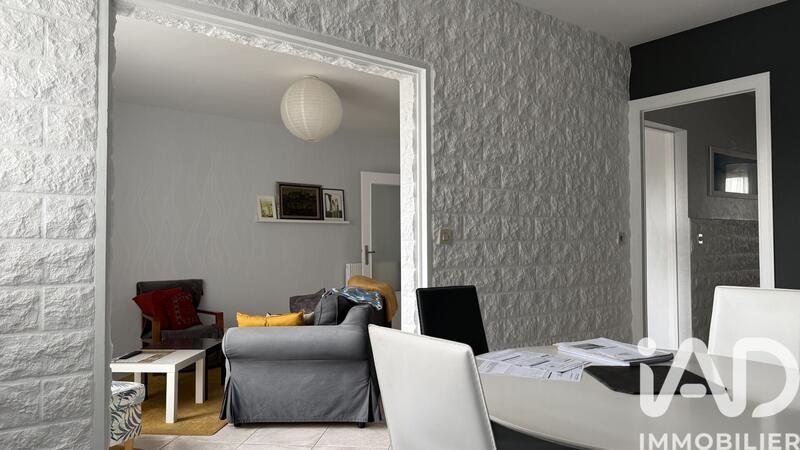 Appartement - 93 m² - 4 pièces