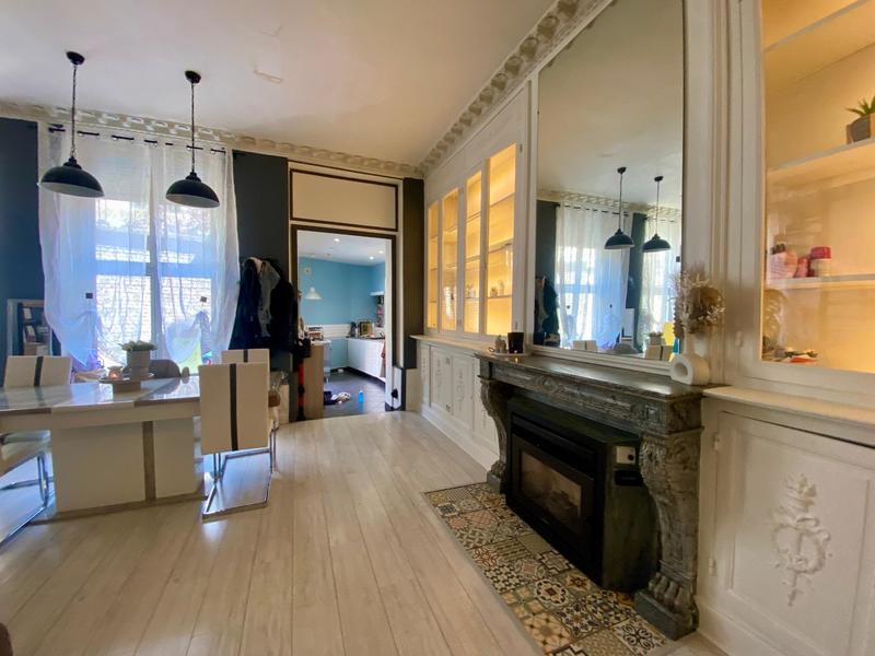 Appartement - 85 m² - 3 pièces