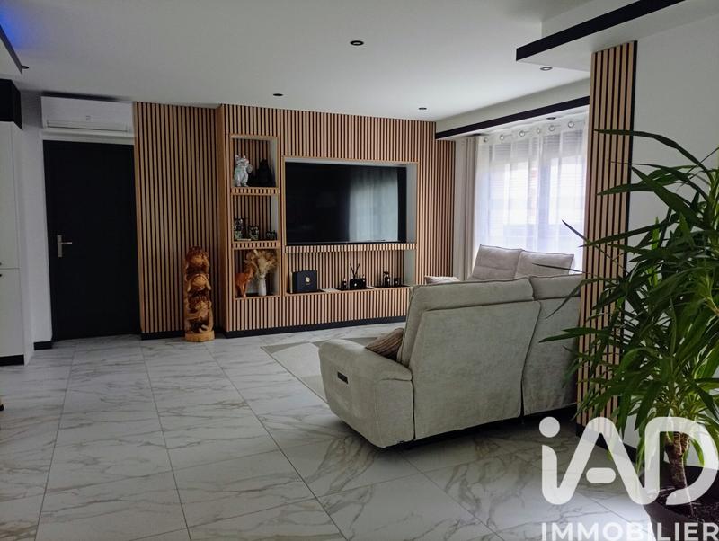 Maison - 121 m² - 4 pièces