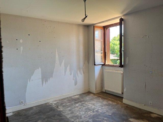 Maison - 101 m² - 6 pièces