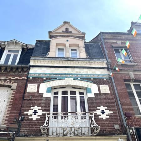 Maison - 205 m² - 7 pièces