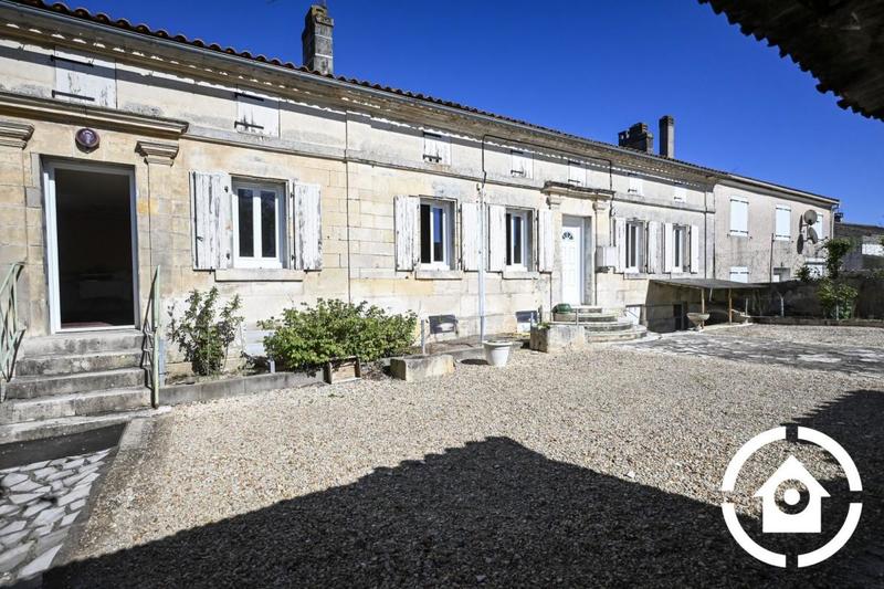Maison ancienne - 157 m² - 7 pièces
