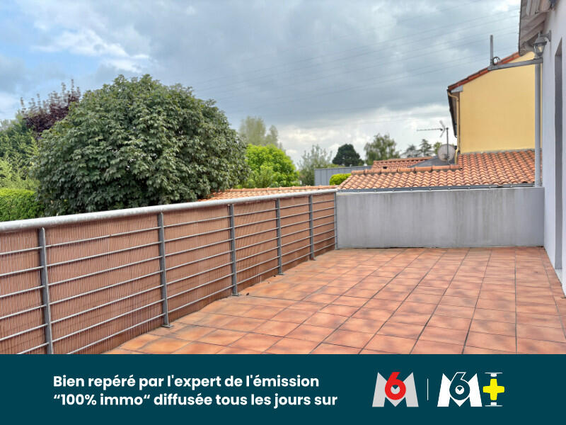 Maison - 205 m² - 8 pièces