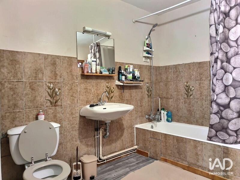 Maison - 80 m² - 5 pièces