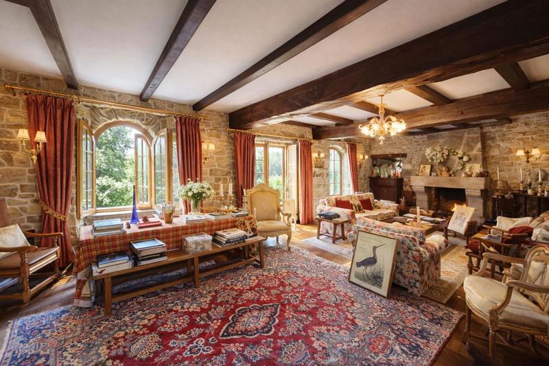 Maison - 192 m² - 5 pièces