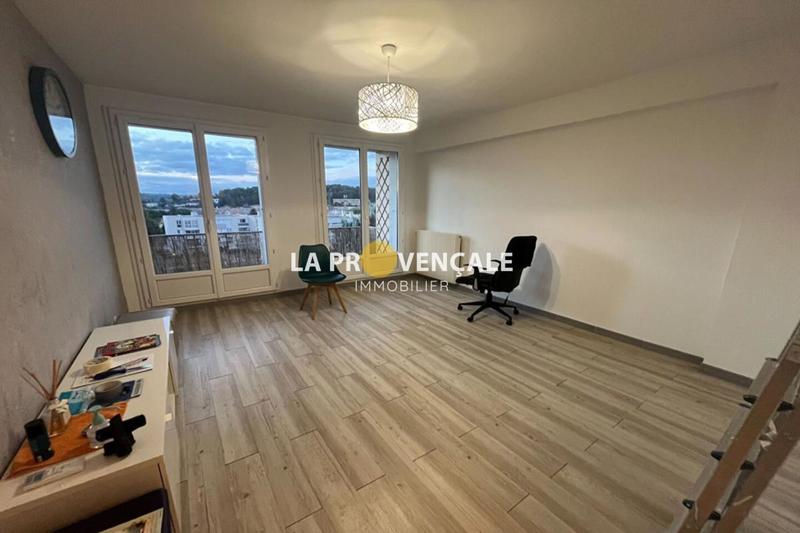 Appartement - 64 m² - 3 pièces