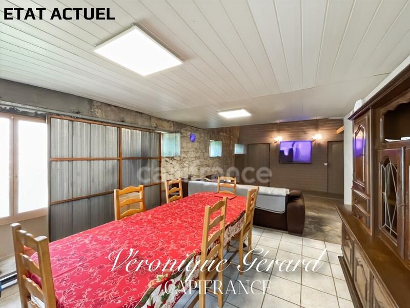 Maison en pierre - 190 m² - 6 pièces