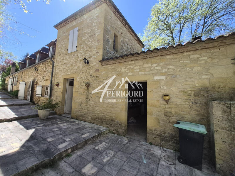 Maison ancienne - 145 m² - 6 pièces