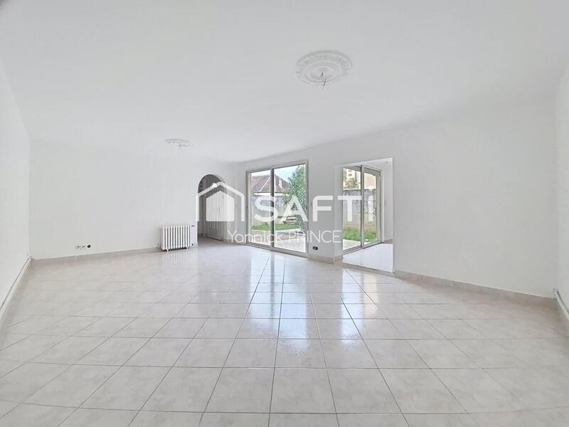 Maison - 110 m² - 5 pièces