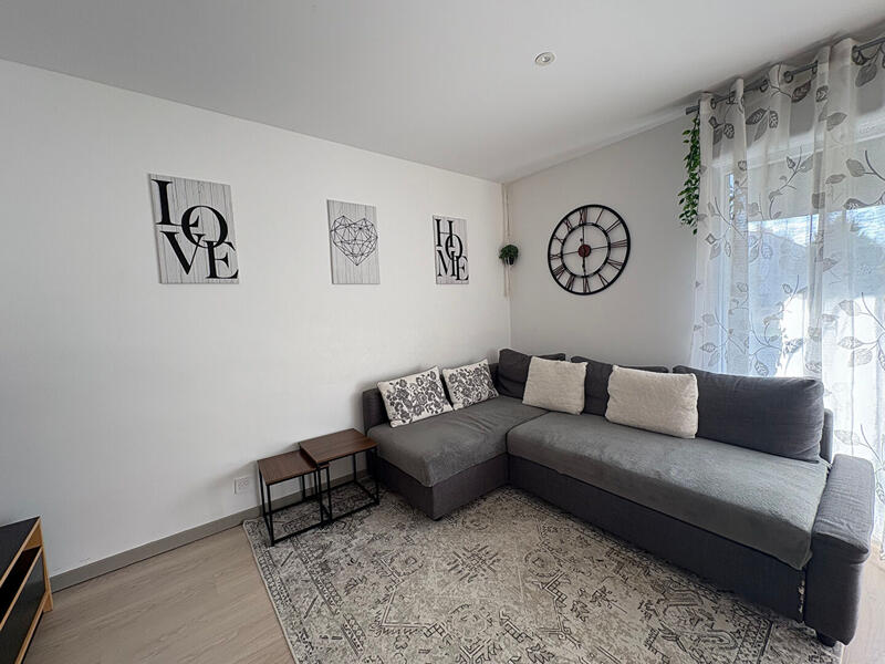 Appartement - 69 m² - 5 pièces