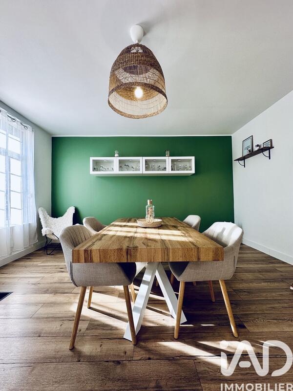 Maison de ville - 131 m² - 6 pièces