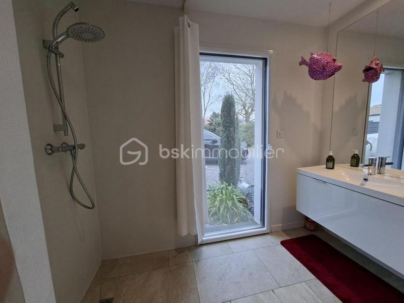 Maison - 153 m² - 5 pièces