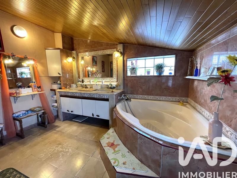 Maison - 130 m² - 6 pièces