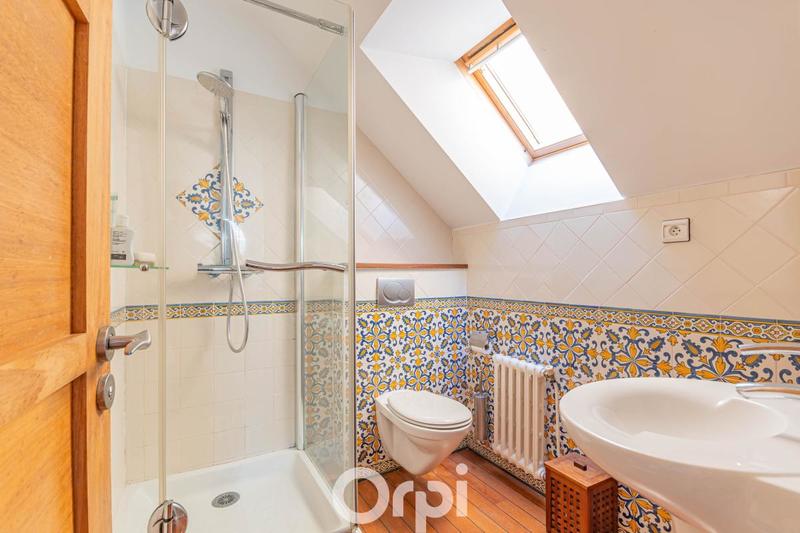 Maison - 130 m² - 6 pièces