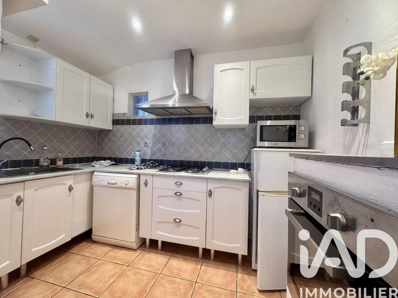 Maison - 215 m² - 7 pièces