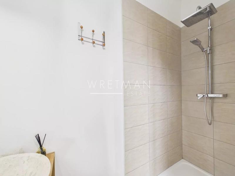 Appartement - 82 m² - 3 pièces