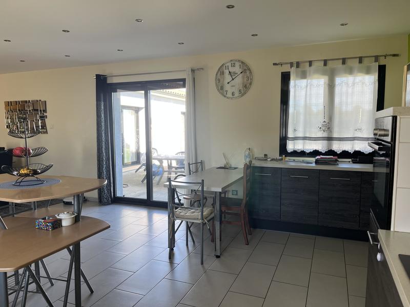 Maison - 145 m² - 5 pièces