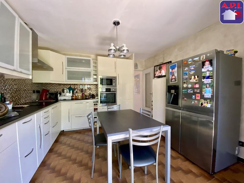 Maison - 126 m² - 5 pièces