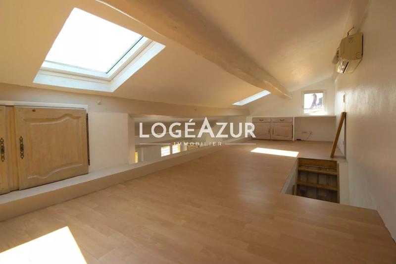 Appartement - 30 m² - 2 pièces