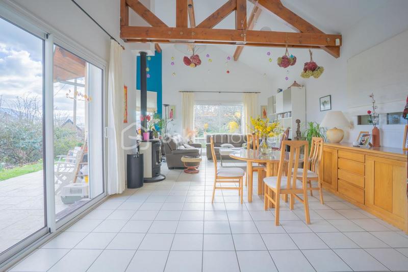 Maison - 150 m² - 5 pièces