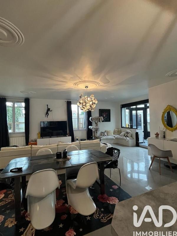 Maison - 172 m² - 7 pièces