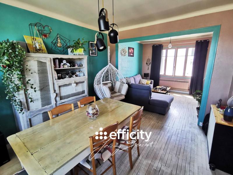 Maison - 106 m² - 6 pièces