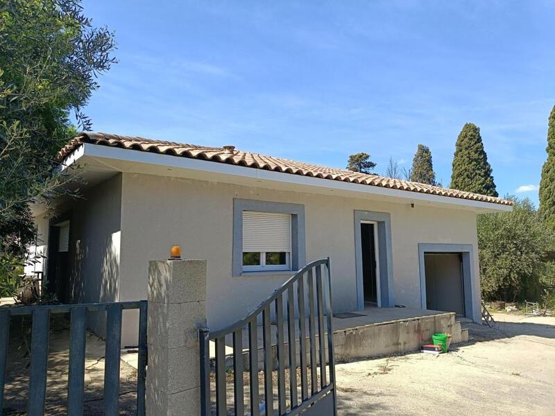 Maison - 90 m² - 3 pièces