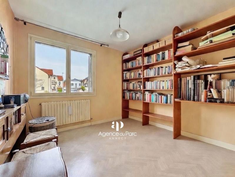 Maison - 210 m² - 7 pièces