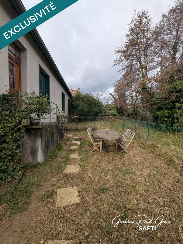 Maison - 180 m² - 5 pièces