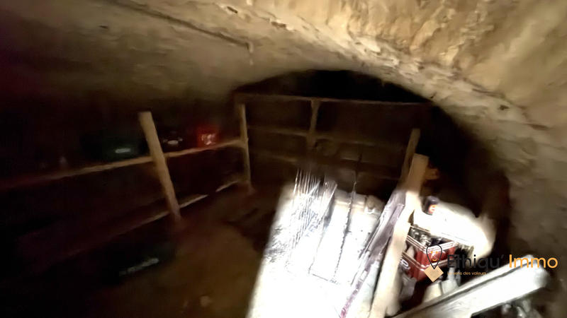 Maison ancienne - 558 m² - 12 pièces