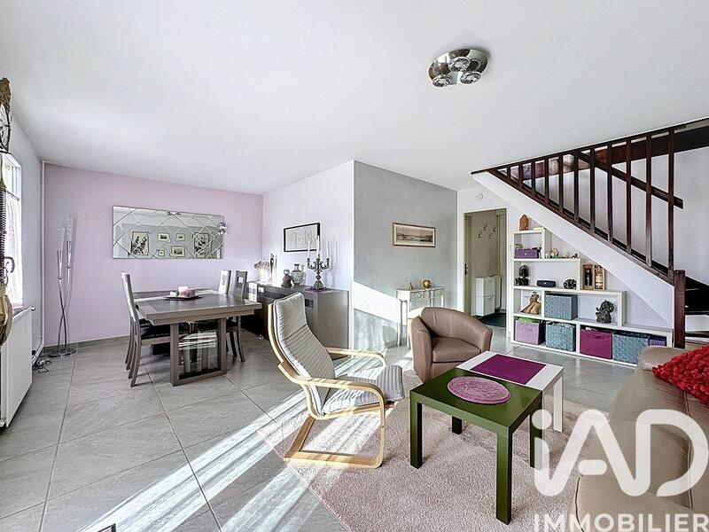 Maison - 110 m² - 5 pièces