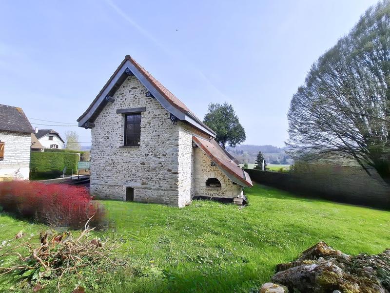 Maison - 200 m² - 4 pièces