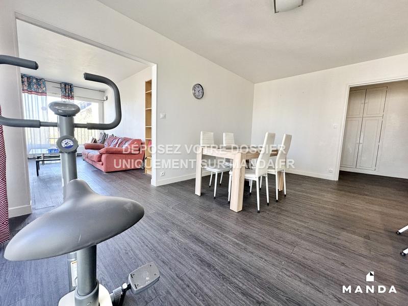 Appartement - 80 m² - 4 pièces