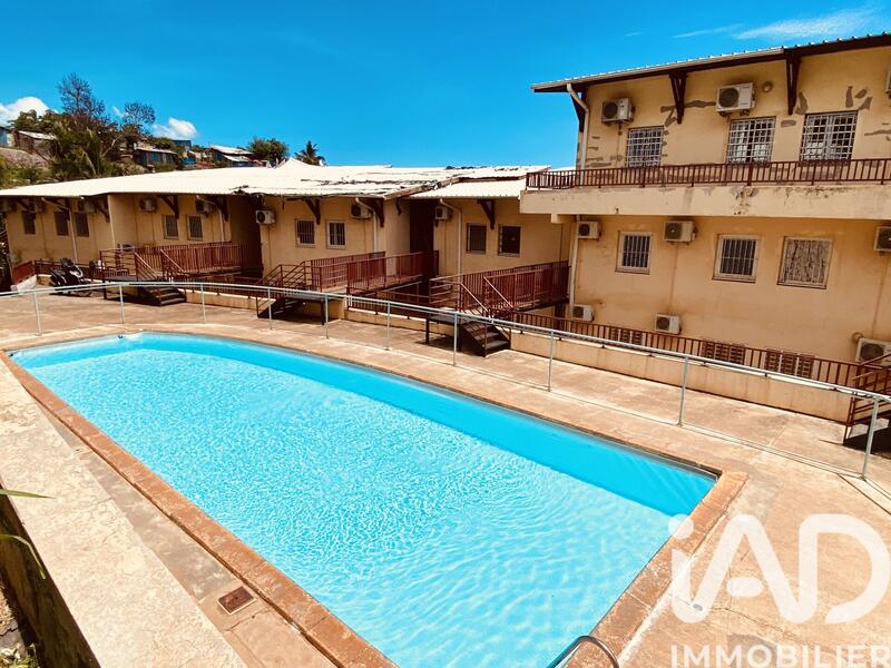 Appartement - 103 m² - 5 pièces