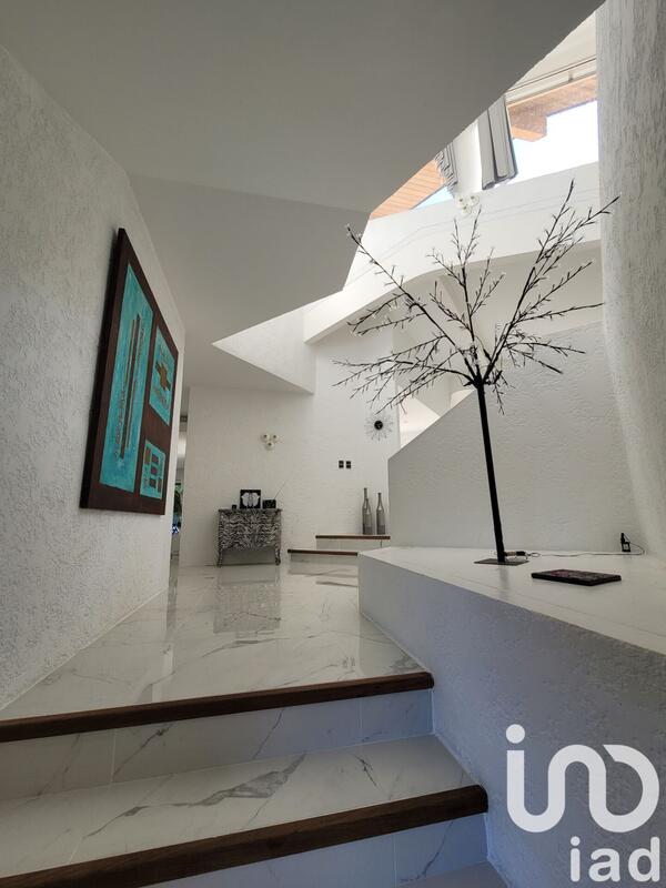 Maison de maîtres - 280 m² - 9 pièces