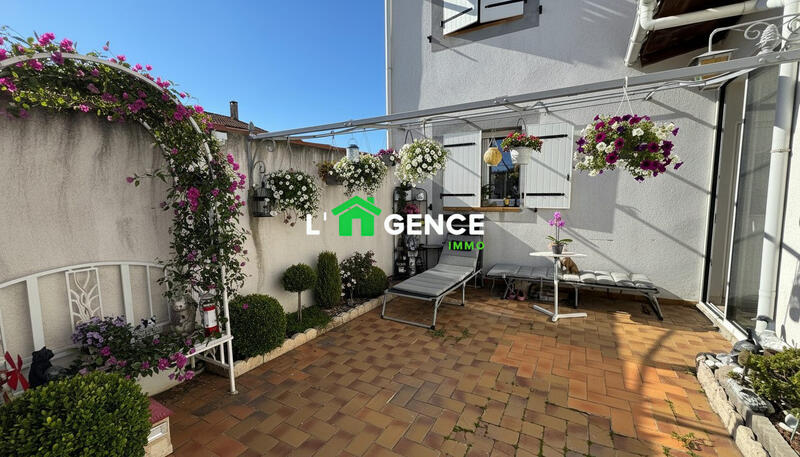 Maison - 104 m² - 4 pièces