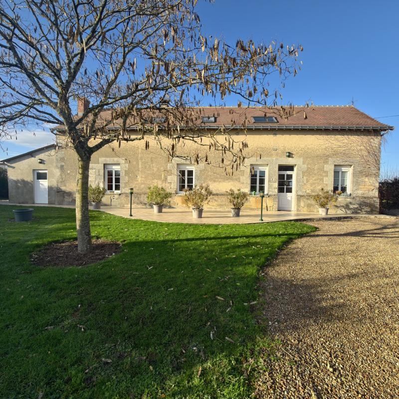 Maison - 174 m² - 8 pièces