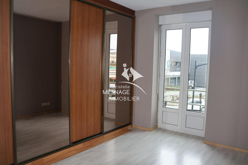 Appartement - 111 m² - 3 pièces